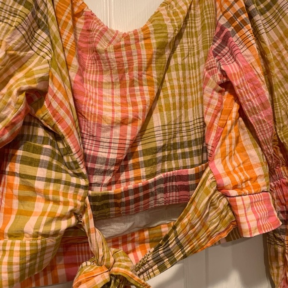 Eloquii Plaid Twist Front Tie Waist Crop Top - Picture 3 of 4